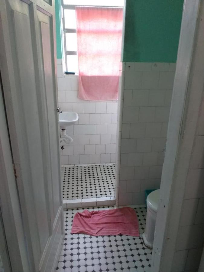 Acomodação com café da manhã  Copacabana Favela Experience Rio de Janeiro